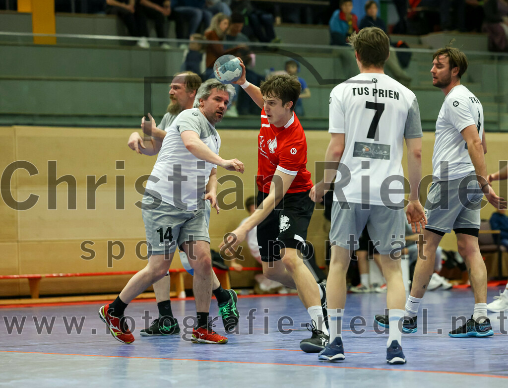 2023-04-01_084_SV_Anzing_gegen_TuS_Prien | Anzing, Deutschland, 01.04.2023:
Handball, Bezirksliga 2022 / 2023, 12. Spieltag, SV Anzing gegen TuS Prien, Endergebnis: 

Foto: Christian Riedel / fotografie-riedel.net