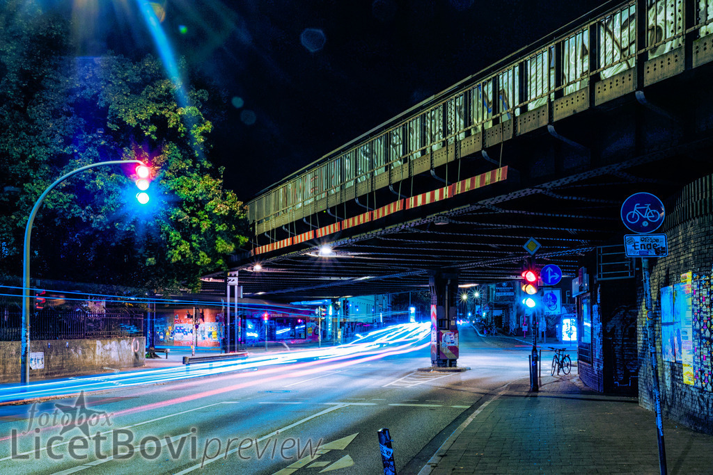 Sternbrücke | Ein weiteres Baudenkmal in Hamburg, das einer fragwürdigen, autolastigen Verkehrs- und Stadtplanung geopfert zu werden droht. - Realisiert mit Pictrs.com
