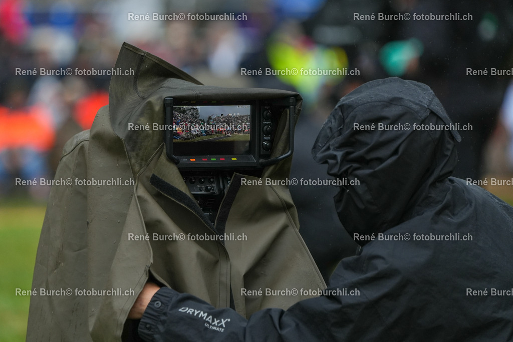 171 | René Burch leidenschaftlicher Fotograf aus Kerns in Obwalden.  Hier finden sie Sport, Landschaft und Natur Fotografie.
 - Realisiert mit Pictrs.com