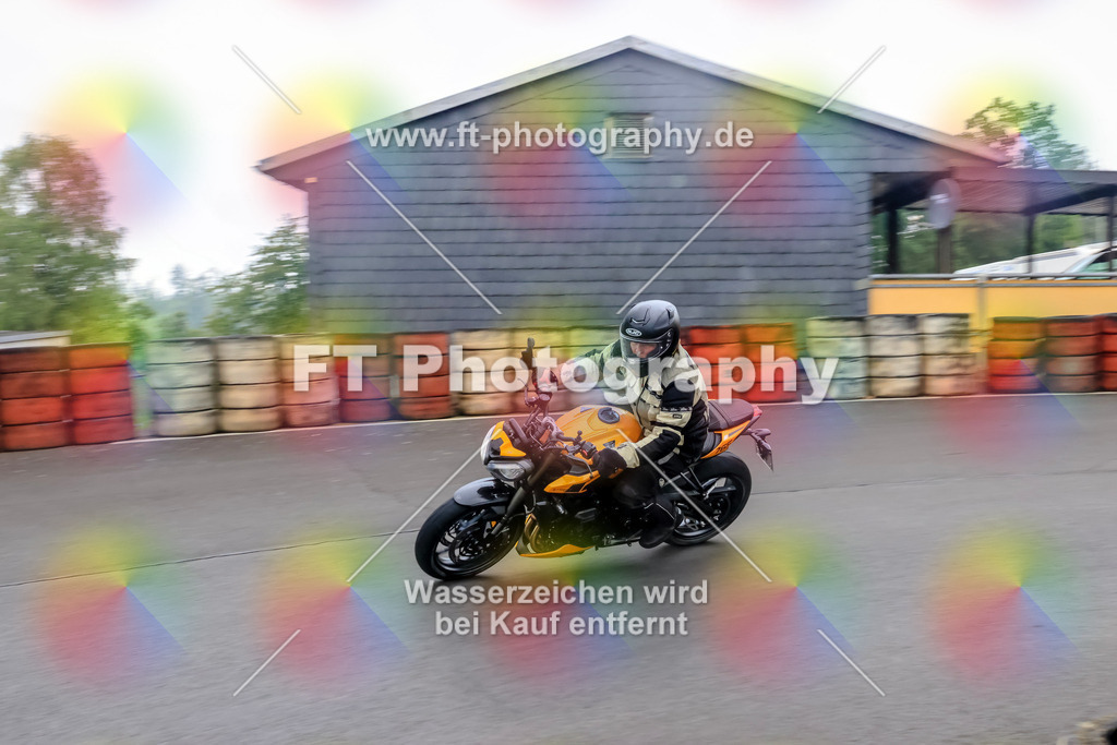 _TCM3131 | Hier findet Ihr Bilder von Touristenfahrten auf der Nürburgring Nordschleife oder von anderen Veranstaltungen die ich besucht habe. Viel Spass beim Durch Schauen 