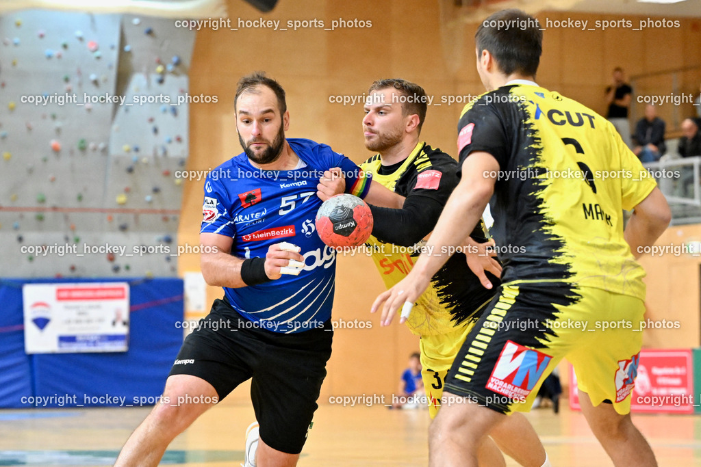 SC Ferlach vs. Bregenz Handball | #57 LEBAN Patrik SC Ferlach, #32 KOTAR Matic Bregenz Handball, #6 MAHR Markus Bregenz Handball, SC Ferlach vs. Bregenz Handball, SC Ferlach vs. Bregenz Handball am 28.09.2024 in Ferlach (Ballspielhalle Ferlach), Austria, (Photo by Bernd Stefan)