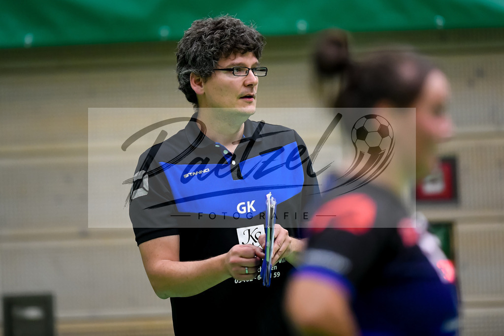 VCOBWA20211106_162 | Volleyball, Frauen:   bei dem Spiel der 3. Liga West zwischen VC Osnabrueck und SV BW Aasee in der Schlosswallhalle am 06.11.2021 in Osnabrueck, Deutschland. - Realisiert mit Pictrs.com