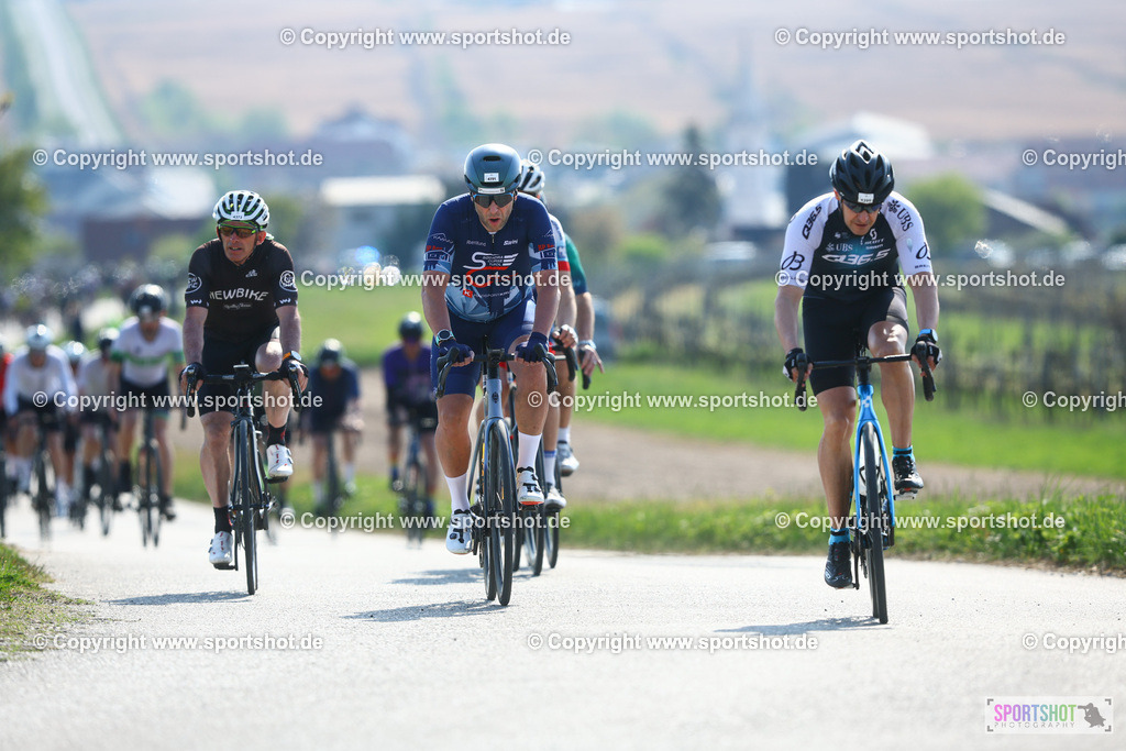 260_TRA55433 | Neusiedlersee Radmarathon 2026@sportshot_your_pictrs #yourpictures#roadtowm2029 #nrm #neusiedlerseeradmarathon #neusiedlersee #neusiedlerseetourismus #burgenland #mörbisch #nrm26 #burgenlandtourismus #voglundco #poweredbyburgenlandtourismus #radsport #rad #marathon #ucigranfondo #visitburgenland #ucigranfondoworldseries
