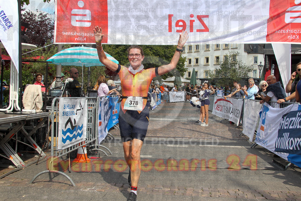 250824_1514_EV4_2761 | Sportfotografie im Rhein-Sieg Kreis, Köln, Bonn, NRW, Rheinland Pfalz, Hessen, etc. Unser Tätigkeitsfeld umfasst den Laufsport vom Volkslauf über den Marathon, Duathlon, Triathon bis zum Ultralauf wie Kölnpfad Ultra oder Schindertrail.