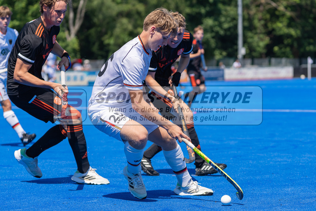 HK_20230625_109148 | mU18 Test Länderspiel Deutschland - Niederlande am 25.6.2023 CHTC , Krefeld ,