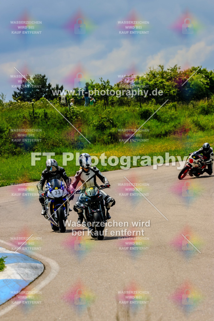 MotoTeam-0158 | Hier findet Ihr Bilder von Touristenfahrten auf der Nürburgring Nordschleife oder von anderen Veranstaltungen die ich besucht habe. Viel Spass beim Durch Schauen 