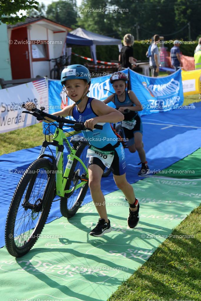 Tag 1 Rad Klein-014 | Urban. Natur. Panorama. Luftbild. 
Der Bildershop für aufregende Perspektiven!
Für Deko, Wandbild und Kalender!
Wir bringen LED-Bilder zum Leuchten!
