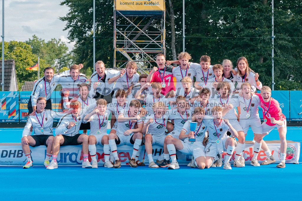 HK_20230716_902557 | Euro Hockey WU18 Siegerehrungen Championship Girls &amp; Boys am 16.7.2023 CHTC , Krefeld ,