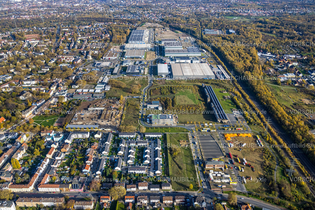 Gelsenkirchen221101906suedlich | Luftbild, Gewerbegebiet Europastraße, Industriepark Schalker Verien, Baustelle und Neubau, Zirkus Probst, Gelsenkirchener Weihnachtscircus, Gelsenkirchen-Bulmke-Hüllen, Gelsenkirchen, Ruhrgebiet, Nordrhein-Westfalen, Deutschland