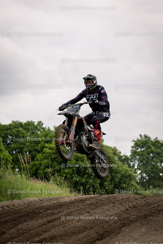 0V8A7061 | DanielFrommFotografie - Realisiert mit Pictrs.com