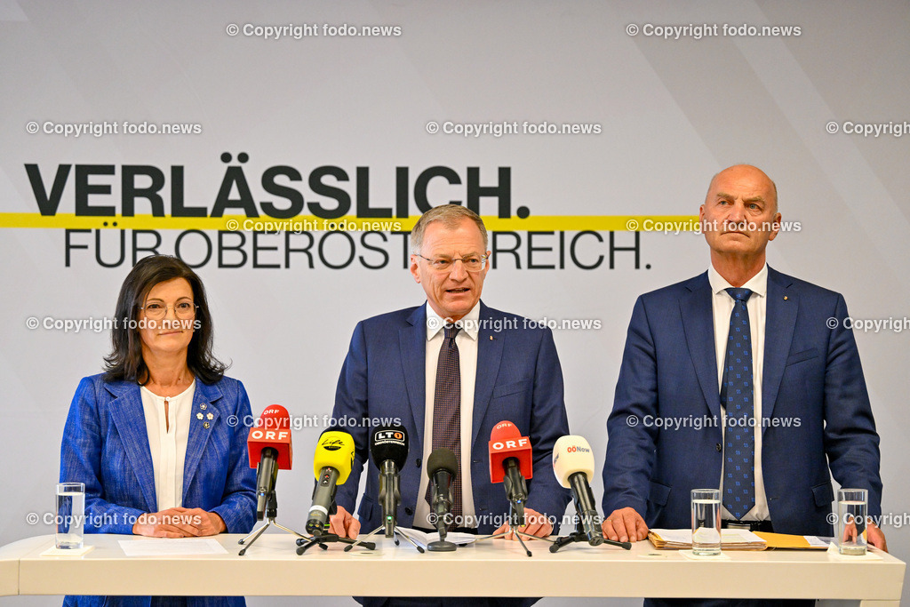 Pressekonferenz OoeVP stellt personelle Weichen_ 05.07.2024-65 | 05.07.2024, Linz, AUT, Pressekonferenz OoeVP stellt personelle Weichen - Verlaesslich fuer Oberoesterreich, im Bild Margit Angerlehner (VP, LAbg.), LH Thomas Stelzer (VP, Landeshauptmann Ooe), Christian Doerfel (VP, LAbg., Klubobmann, Bgm. Steinbach an der Steyr)