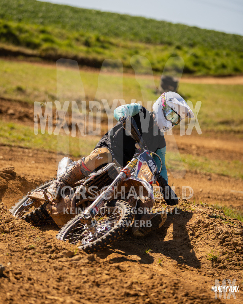 866A3293 | mxndyyvipix