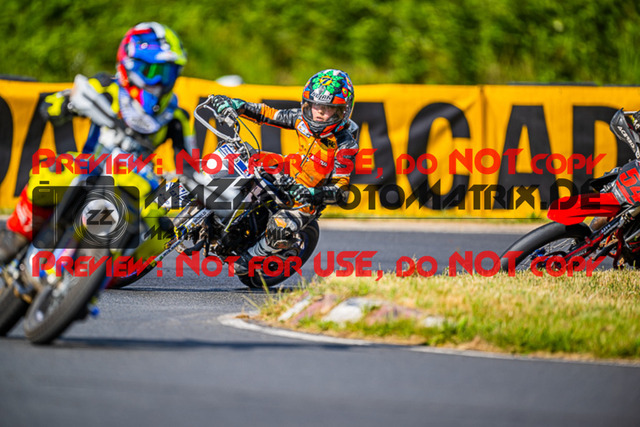 MaZZes_FotoMatrix_220528_3782 | Fotograf Mathias Schmid
Sportfotograf,
Eventfotograf,
Hochzeitsfotograf,
Portraitfotograf