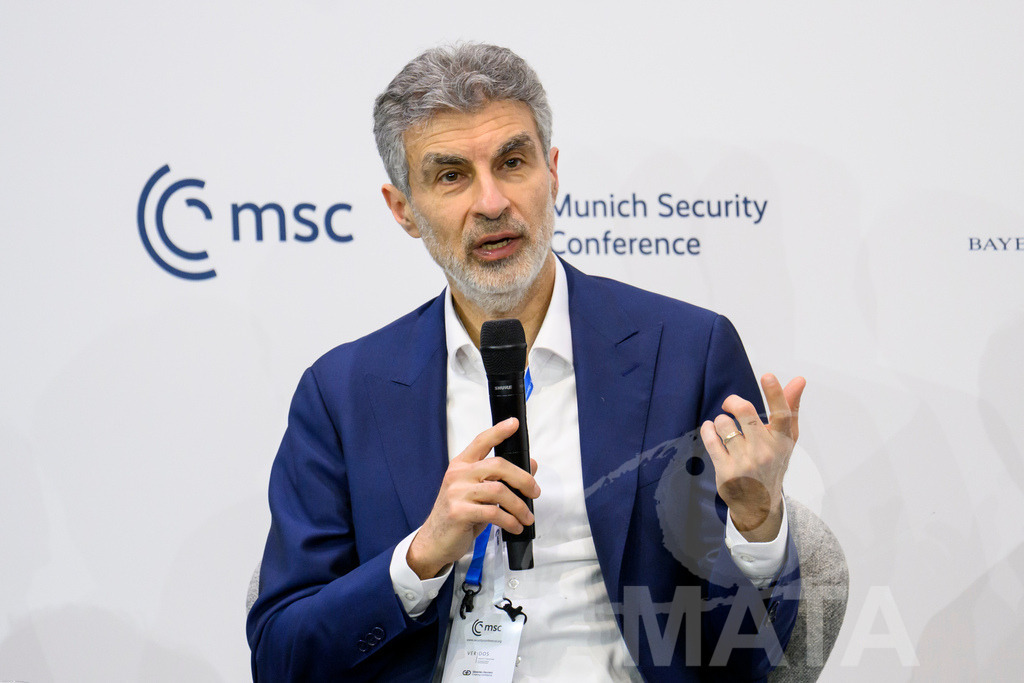 _DWA6548 | MATA IndoCon - Realisiert mit Pictrs.com