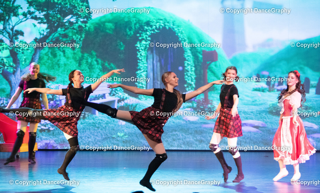 GPHY1947 | DanceGraphy - Realisiert mit Pictrs.com