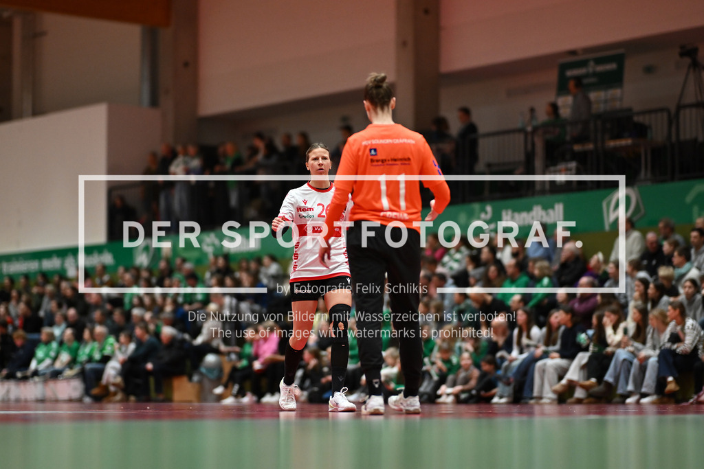 Handball I Frauen I Saison 2024-2025 I 2. Bundesliga I 11. Spieltag I SV Werder Bremen - HSV Solingen-Gräfrath 76 I 08489 | Der Sportfotograf. - Realisiert mit Pictrs.com