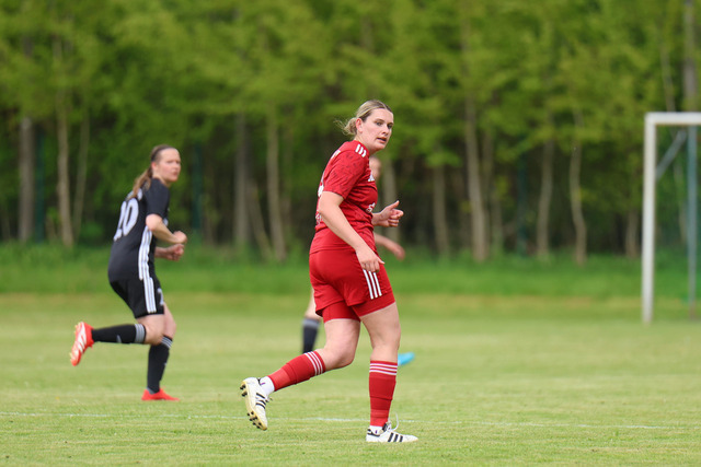 Fußball I Frauen I Saison 2025-2026 I Kreispokal Segeberg I Finale I FSG KaKi-StuSie - SV Wahlstedt 118 | Paula Stoffers (9, SV Wahlstedt) - Realisiert mit Pictrs.com
