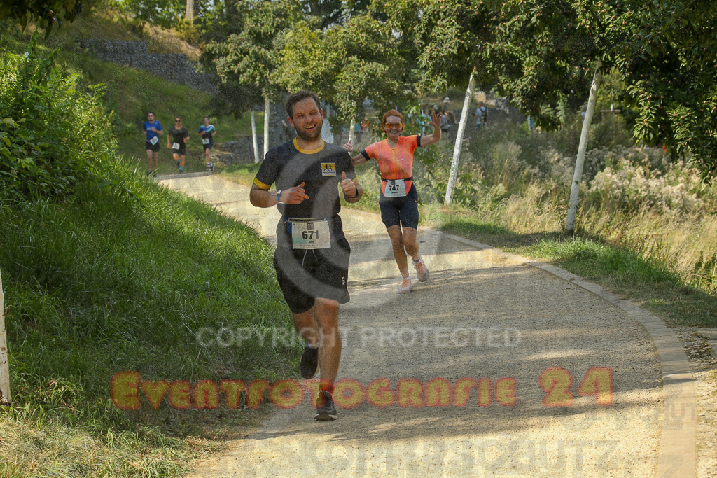 250824_1450_EX1_7744 | Sportfotografie im Rhein-Sieg Kreis, Köln, Bonn, NRW, Rheinland Pfalz, Hessen, etc. Unser Tätigkeitsfeld umfasst den Laufsport vom Volkslauf über den Marathon, Duathlon, Triathon bis zum Ultralauf wie Kölnpfad Ultra oder Schindertrail.