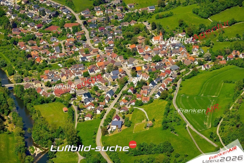 Klassische Luftaufnahme ohne Drohne zeigt:Kocherstetten bei Künzelsau - Die Luftbildaufnahme wurde 2025 vom UL-Flugzeug heraus erstellt ( keine Drohne ) - Hochauflösende Luftaufnahme -Nicht vergleichbar mit Google Maps oder Satelittenbilder- Die Geschenkidee !Mit Lizenz und Bildrechte bestellbar