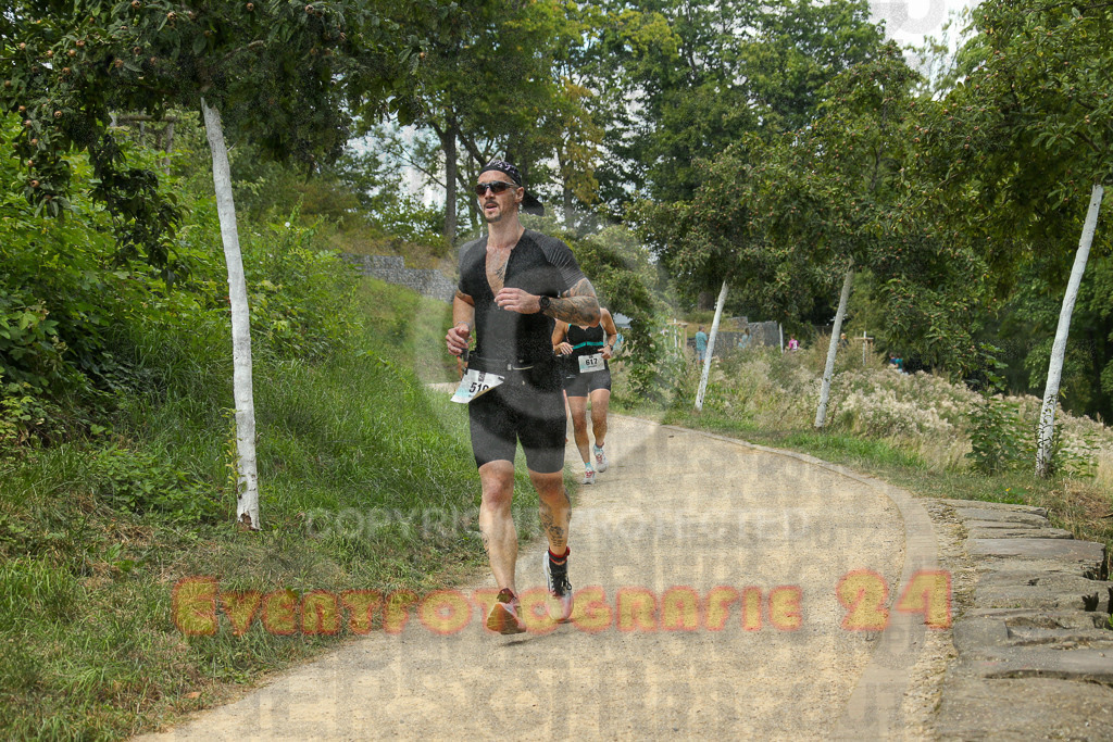 250824_1417_EX1_5705 | Sportfotografie im Rhein-Sieg Kreis, Köln, Bonn, NRW, Rheinland Pfalz, Hessen, etc. Unser Tätigkeitsfeld umfasst den Laufsport vom Volkslauf über den Marathon, Duathlon, Triathon bis zum Ultralauf wie Kölnpfad Ultra oder Schindertrail.