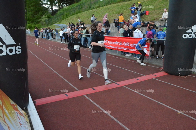 19-54-40_ | Meisterchip Fotoshop - Realisiert mit Pictrs.com