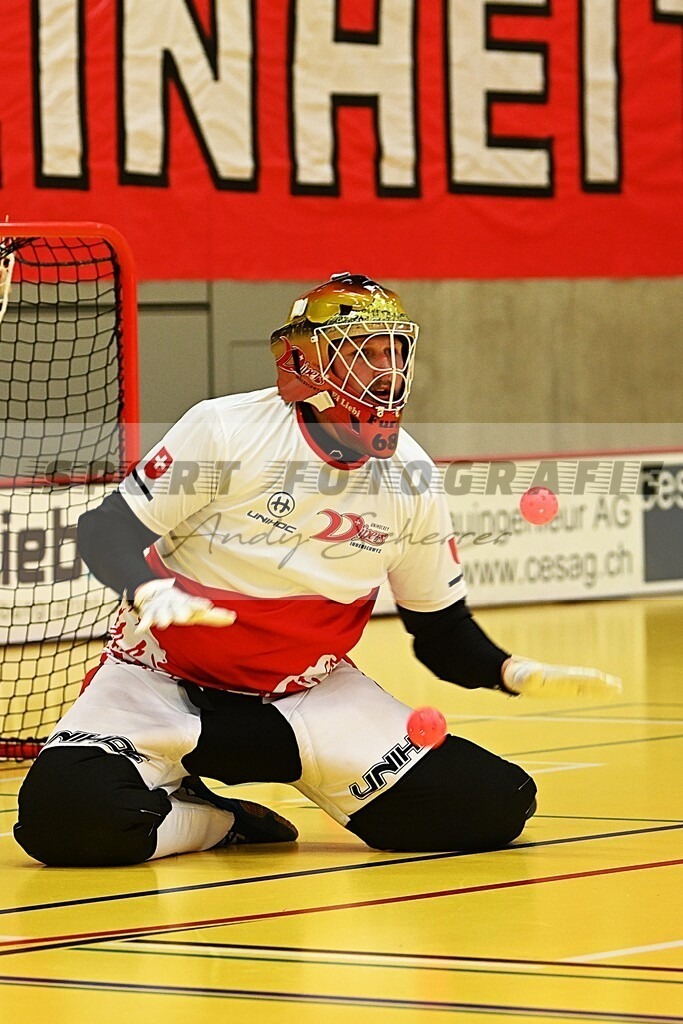 aDSC_5571 | Kaufen Sie Sportbilder im Onlineshop von Andy Scherrer Sportfotografie. Faszinierende Bilder von Sportevents aus der ganzen Schweiz. Fussball, Frauenfussball, Unihockey, Handball, Schwingen und weiteren Sportarten. - Realisiert mit Pictrs.com