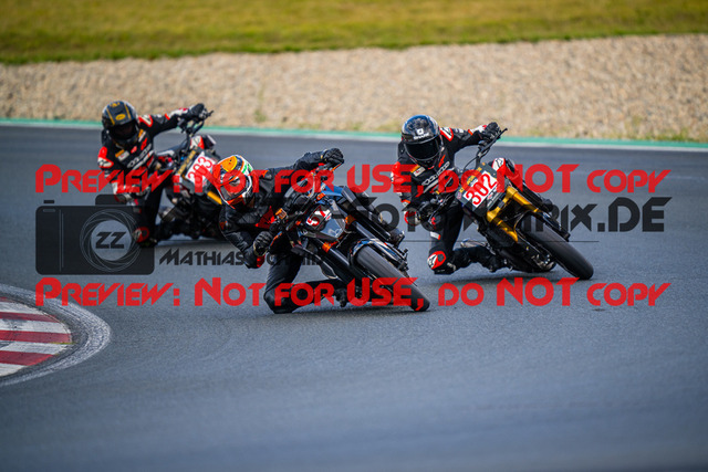 MaZZes_FotoMatrix_240724_6007705_2-211 | ROT