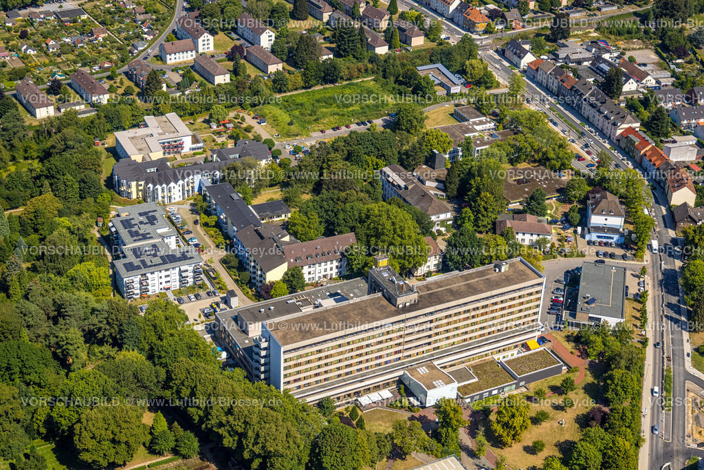 Witten220808723 | Luftbild, Evang. Krankenhaus, Altenzentrum am Schwesternpark Feierabendhäuser, Baustelle Pferdebachstraße, Sonnenschein, Witten, Ruhrgebiet, Nordrhein-Westfalen, Deutschland