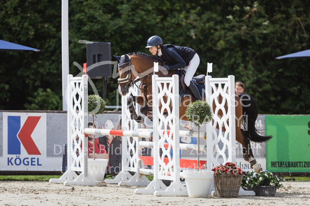 230729_BHO_PonyTrophy-611 | Deine schönsten Turniermomente als professionelle Fotos! Entdecke hochwertige Pferdesport-Fotografie im Online-Shop. Jetzt Fotos finden & bestellen!