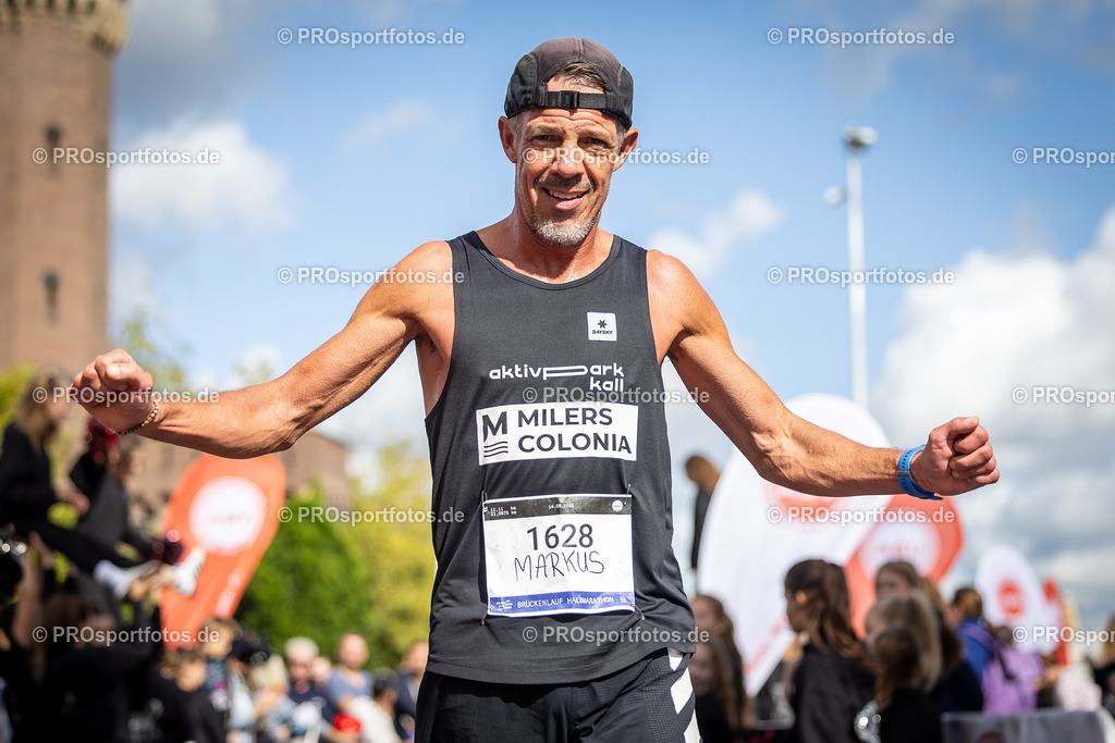 44. Kölner Brückenlauf; Koeln, 14.09.25 | Impressionen vom 44. Kölner Brückenlauf am 14.09.25 am Schokoladenmuseum in Koeln. Foto: BEAUTIFUL SPORTS/Leah Kohring
