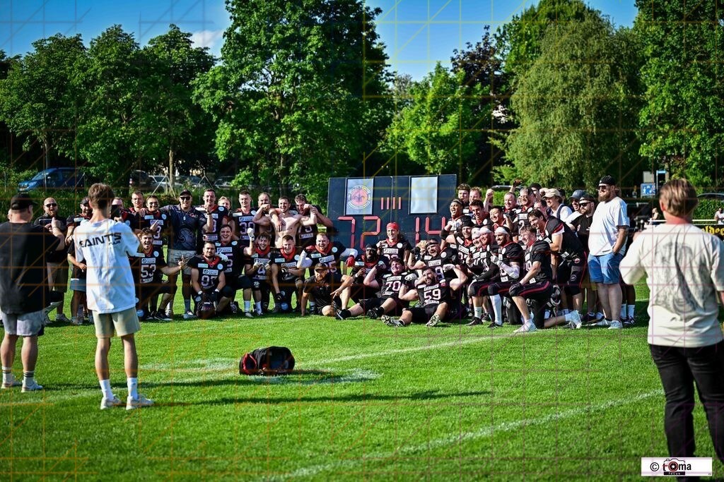 FD-Saints vs. Wetzlar Wölfe (205 von 205) | professionelle Sport- und Eventfotografie von Tomafocus – dynamische Bilder, emotionale Momente und hochwertige Aufnahmen für jeden Anlass. - Realisiert mit Pictrs.com