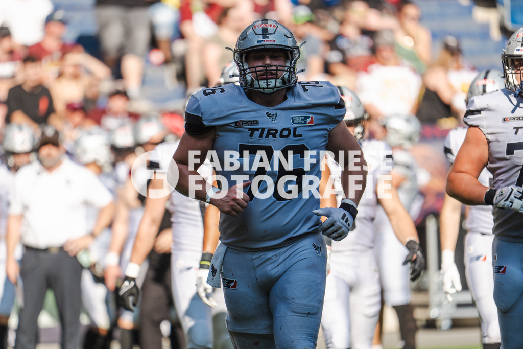 GER Rhein Fire vs. Raiders Tirol, Football, European League of Football, Spieltag 12, Saison 2025, 10.08.2025 | GER Rhein Fire vs. Raiders Tirol, Football, European League of Football, Spieltag 12, Saison 2025, 10.08.2025Foto: Fabian Friese - Realisiert mit Pictrs.com