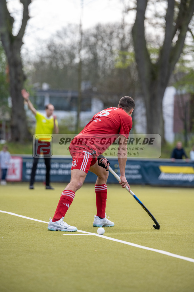 SFE_20260321_0031 | Köln, Deutschland, 21.03.26: Feldhockey 1. Bundesliga Herren zwischen Rot-Weiss Köln - Mannheimer HC im REWE Sportpark am 21.03.2026 in Köln, Deutschland. (Foto von Stephan Fehrmann)Köln, Germany, 21.03.26: Feldhockey 1. Bundesliga Herren between Rot-Weiss Köln - Mannheimer HC in REWE Sportpark at 21.03.2026 in Köln, Deutschland. (Foto from Stephan Fehrmann)