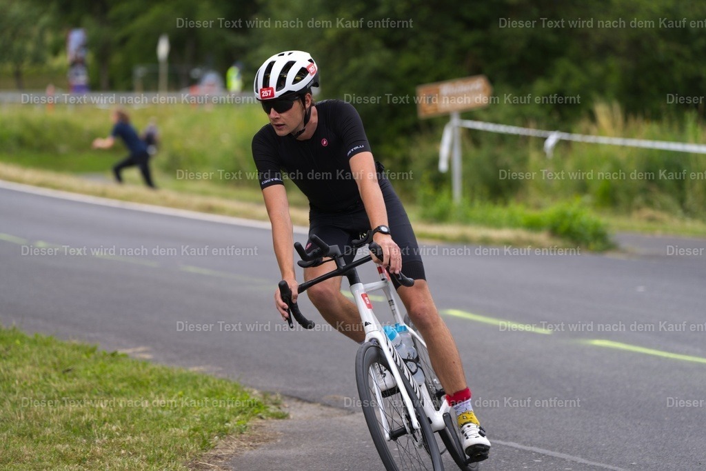 triathlon_wuerzburg_r_2026_06_14-817 | Shop für Fotos von Sportevents z.B. Obstacle Course Racing, OCR, Triathlon, Trail Run und MTB - Realisiert mit Pictrs.com