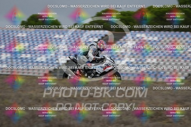 2025_11_01_PBK_32065 | Sportfotografie; SlowMotion; Video; Rennstrecke; Hafeneger; RSE; Speer; Trackday; Motorsportarena; Hockenheimring; Brno; Most; Barcelona; Valencia, Benny; Kaetzmer;