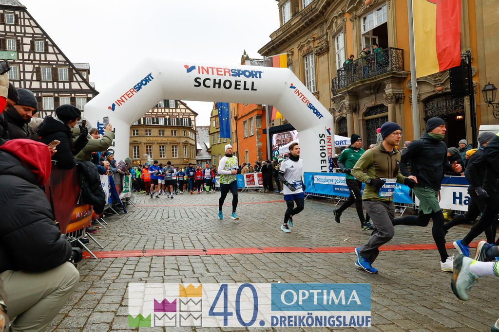 VR Bank Hauptlauf 10km | 40. Optima 3koenigslauf 2026 - Realisiert mit Pictrs.com