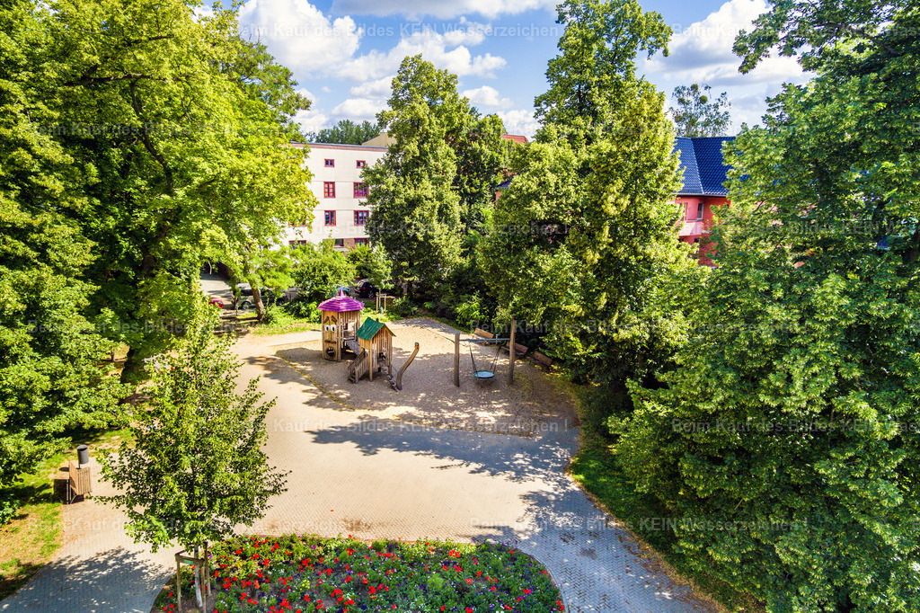 8_Schneiders Garten-0003 | Die Magdeburger Platte® - das sind die schönsten Luftbilder von Magdeburg & Sachsen-Anhalt auf Acryl, Leinwand oder zum Download. Das ist Luftbildfotografie & Luftbildaufnahmen mit Drohne & Flugzeug.  - Realisiert mit Pictrs.com