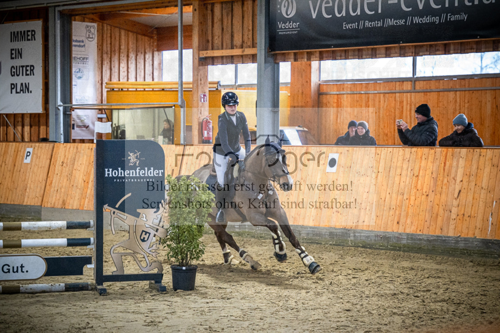 DOS_0900 | Entdecke hochwertige Reitturnierfotos von Foto Oger. Professionell, emotional und authentisch – jetzt Lieblingsmomente im Shop bestellen.Deutschlandweite Turnierfotografie. - Realisiert mit Pictrs.com