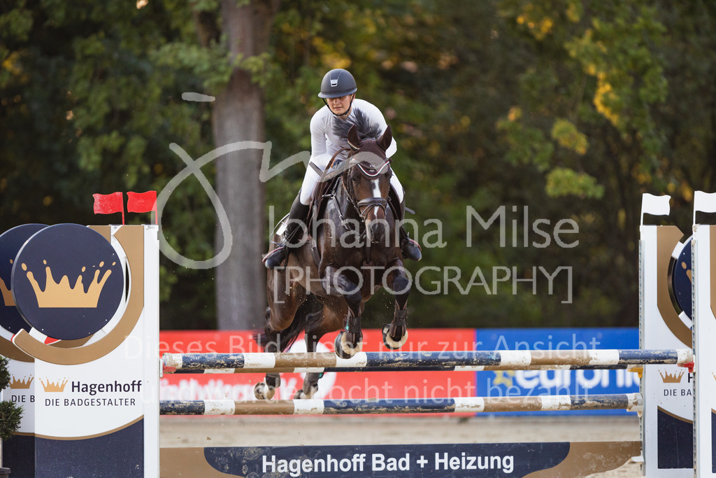 220825_Delbrueck_A1-Mannschaft-315 | Deine schönsten Turniermomente als professionelle Fotos! Entdecke hochwertige Pferdesport-Fotografie im Online-Shop. Jetzt Fotos finden & bestellen!