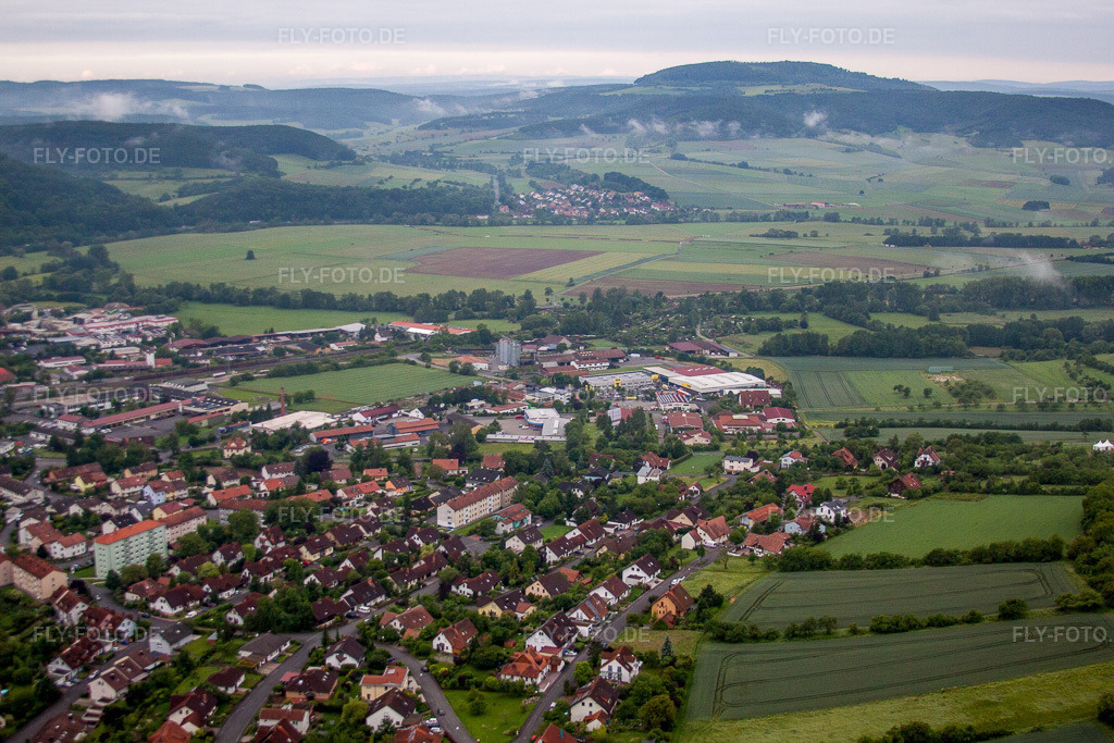 Luftbild: Gewerbegebiet und Firmenansiedlung Thulbafeld in Hammelburg im Bundesland Bayern in Deutschland. Foto: IMG_65974.jpg vom 30.05.2014 durch Werner Riehm/FLY-FOTO.de