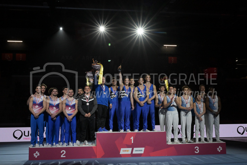 Schweizer Meisterschaften Kunstturnen Mannschaften Männer (A) - 22. November 2025 | Schweizer Meisterschaften Kunstturnen Mannschaften Männer (A)AXA Arena, WinterthurBild: Sportfotografie Markus Aeschimann | www.markus-aeschimann.ch - Realisiert mit Pictrs.com