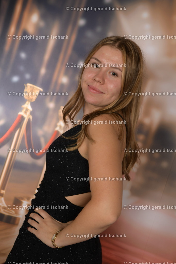 MT1_4765 | Wählen Sie hier bitte Ihr bestes Foto aus, mit diesem Bild wird Ihr Set produziert. Sollten Sie kein Bild wählen oder mehrere suchen wir das Beste aus!