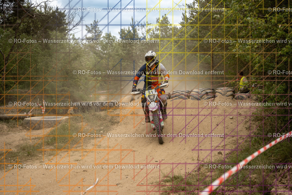 Niederwürzbach 5 Lauf-387 | Sportfotografie von RO-Fotos: Motorsport, Motocross, Enduro, Laufveranstaltungen und Triathlon. Professionelle Fotos von Sportlern und Events. - Realisiert mit Pictrs.com