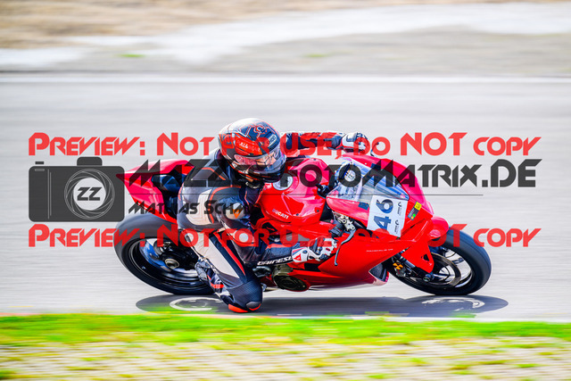 MaZZes_FotoMatrix_240911_6007705_6801 | GELB