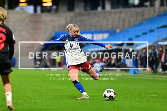 Fußball I Frauen I Saison 2025-2026 I DFB-Pokal I Achtelfinale I Hamburger SV - Bayer 04 Leverkusen I 15385 | Der Sportfotograf. - Realisiert mit Pictrs.com