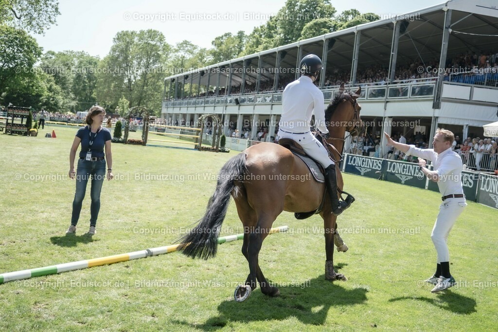 20230528_Jump-and-Drive_0121 | equistock