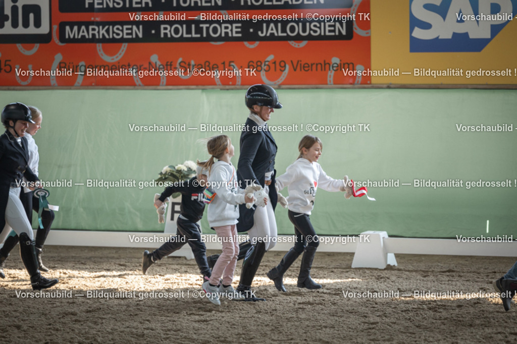 _D5A0214 | Emotionale Pferde- & People-Fotografie rund um Heidelberg, Leimen & Umgebung. Natürliche Fotos von Pferd, Mensch & Familie. Jetzt Termin sichern!