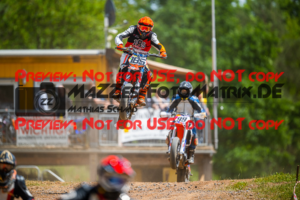 MaZZes_FotoMatrix_220529_7961 | Fotograf Mathias Schmid
Sportfotograf,
Eventfotograf,
Hochzeitsfotograf,
Portraitfotograf