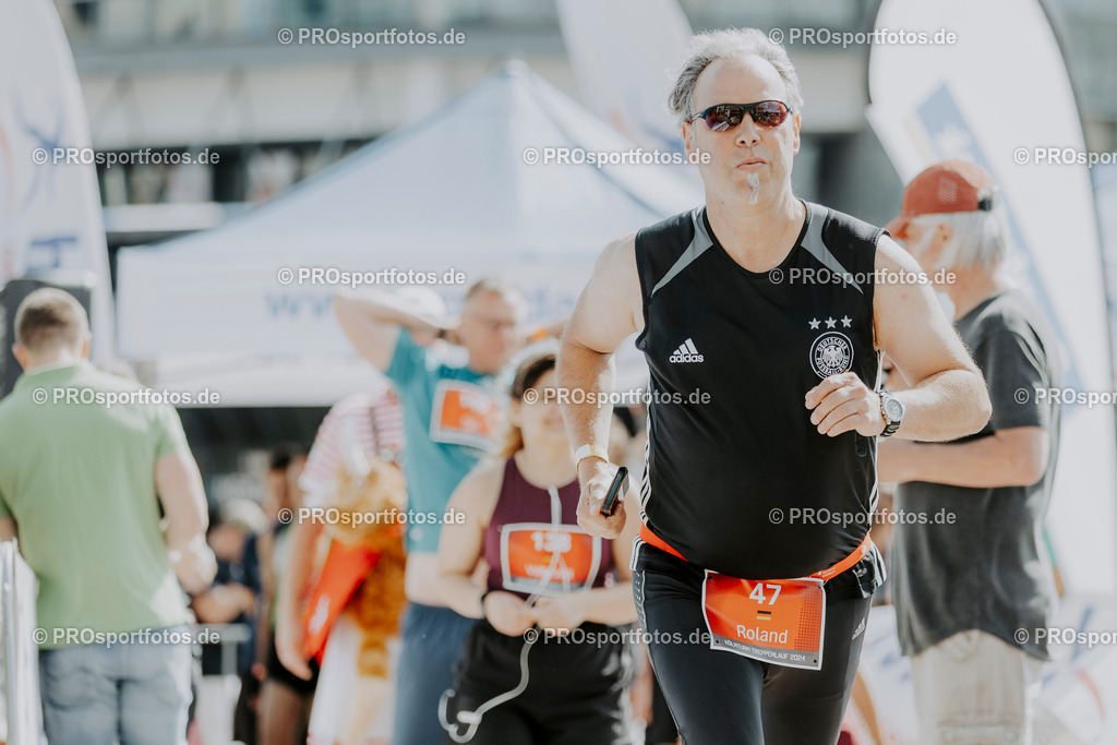 240825_Treppenlauf-155 | Professionelle Fotos Ihrer Laufsportveranstaltung.