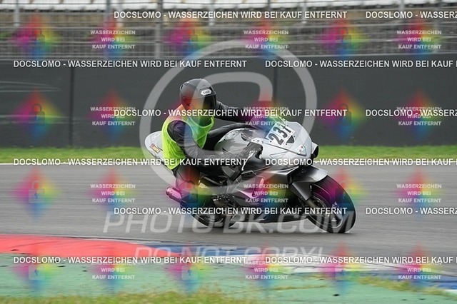 2025_08_05_PBK_22685 | Sportfotografie; SlowMotion; Video; Rennstrecke; Hafeneger; RSE; Speer; Trackday; Motorsportarena; Hockenheimring; Brno; Most; Barcelona; Valencia, Benny; Kaetzmer;